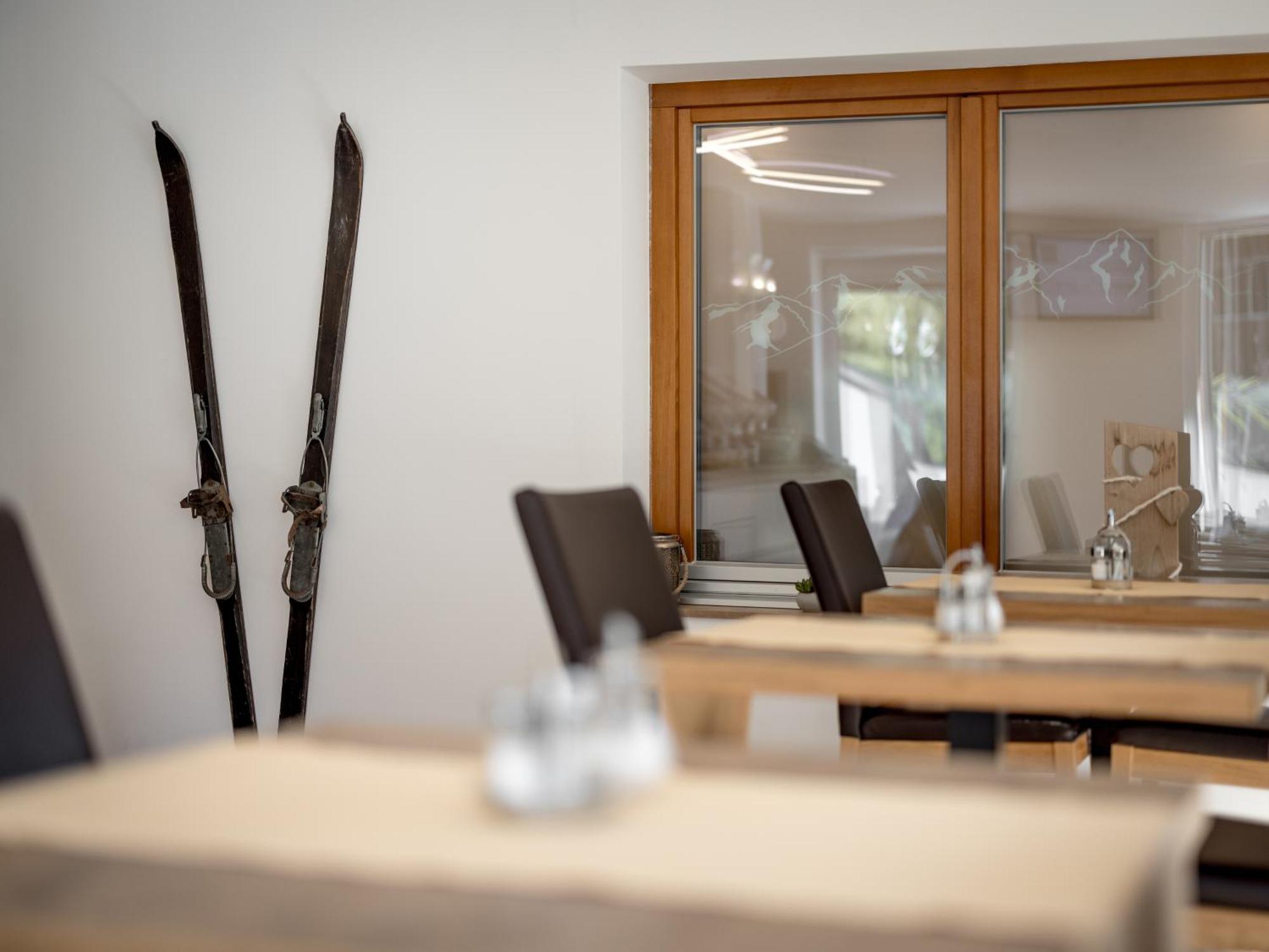 Quality Hosts Arlberg - Haus Pepi Eiter 호텔 장크트안톤암아를베르크 외부 사진