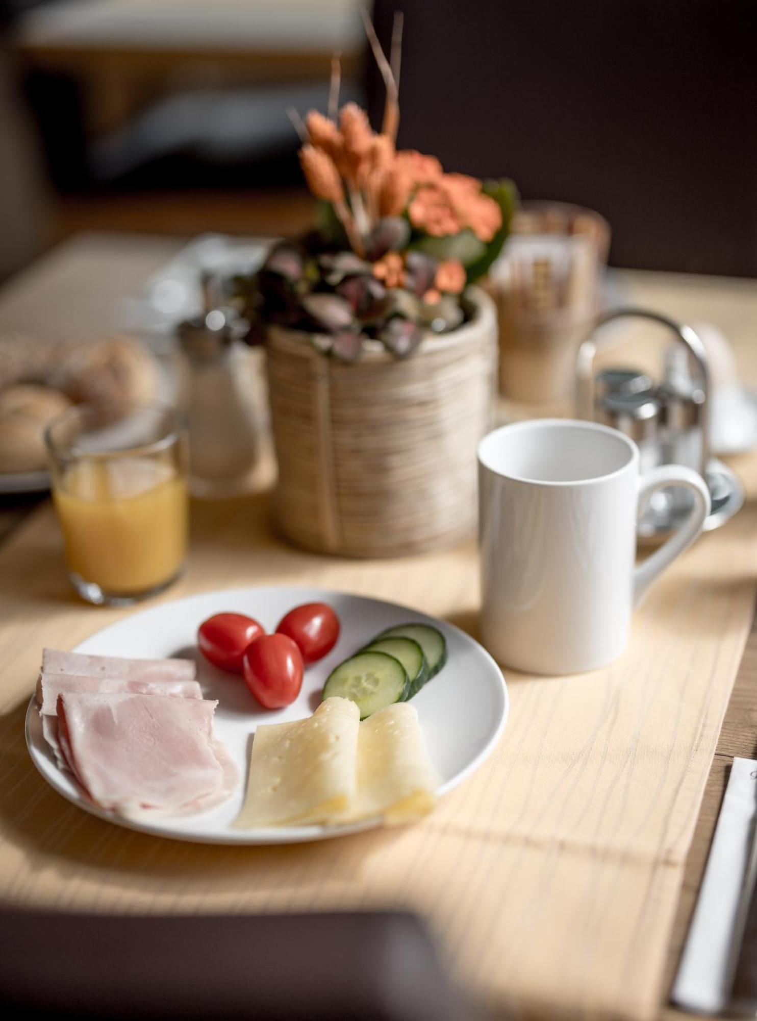 Quality Hosts Arlberg - Haus Pepi Eiter 호텔 장크트안톤암아를베르크 외부 사진
