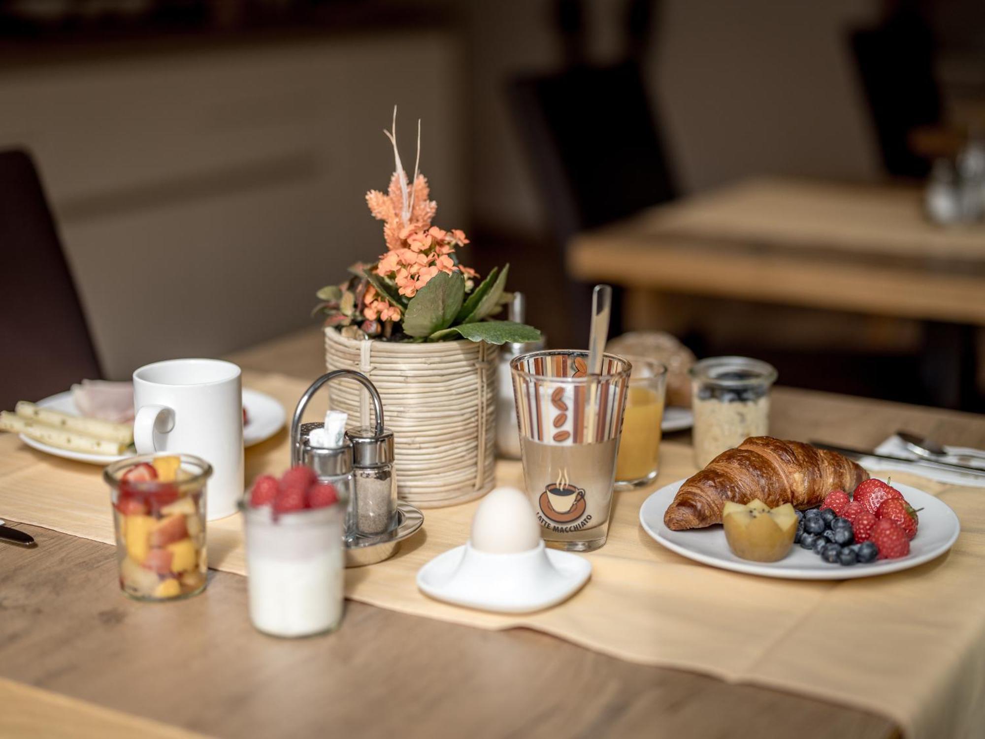 Quality Hosts Arlberg - Haus Pepi Eiter 호텔 장크트안톤암아를베르크 외부 사진
