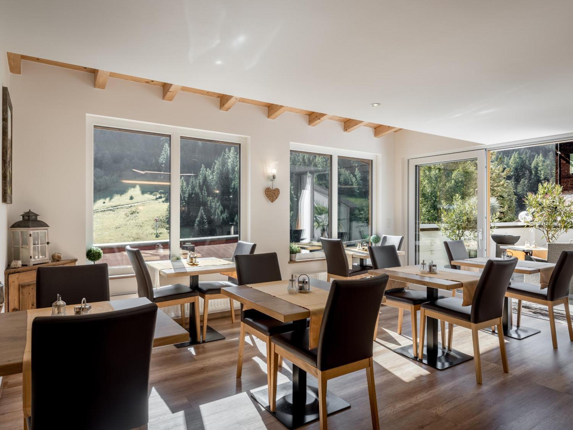 Quality Hosts Arlberg - Haus Pepi Eiter 호텔 장크트안톤암아를베르크 외부 사진