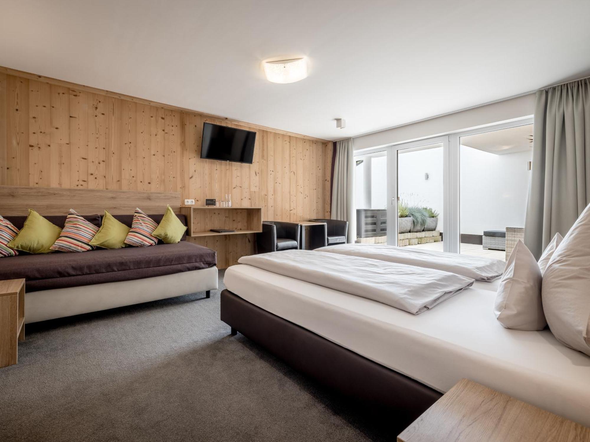 Quality Hosts Arlberg - Haus Pepi Eiter 호텔 장크트안톤암아를베르크 외부 사진
