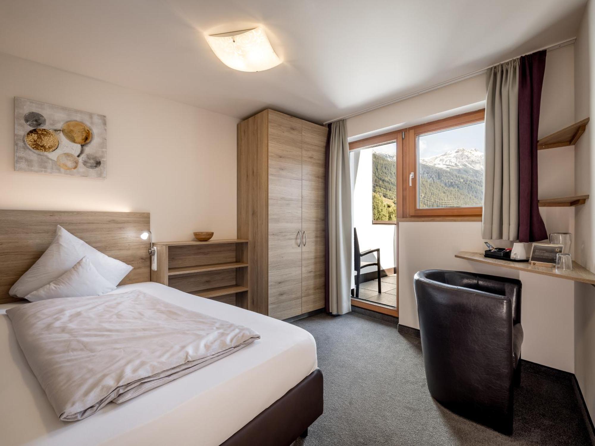 Quality Hosts Arlberg - Haus Pepi Eiter 호텔 장크트안톤암아를베르크 외부 사진